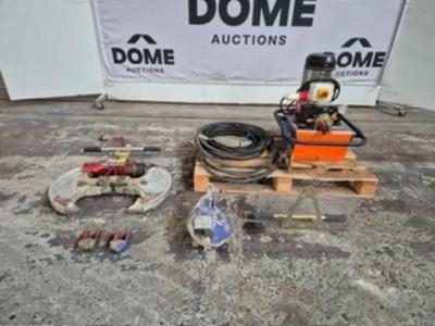 Overview picture of Mobile concrete crusher