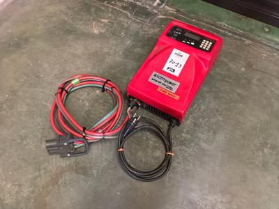 Overzichtsfoto van Micro Power MTM-HF Batterijlader