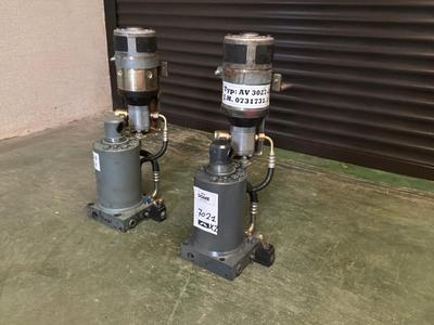 Overzichtsfoto van Jungheinrich AV3027-2 Hydraulische cilinders (2x)