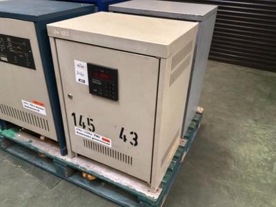 Overzichtsfoto van Autronic Processor Acculader