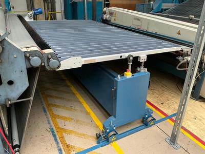 Immagine panoramica di 2025 Bergi Tilt - up Tilting conveyor belt