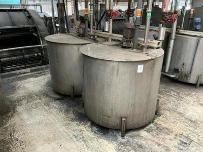 Photo d'aperçu de Dose 3864M7/94/7 Stainless steel mixing tank (2x)