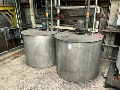 Photo d'aperçu de Dose 3864M7 Stainless steel mixing tank (2x)
