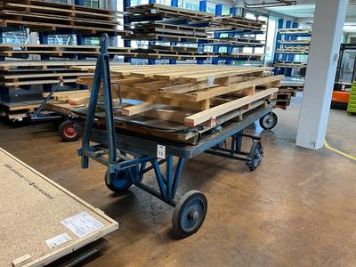 Photo d'aperçu de Sheet metal trolley
