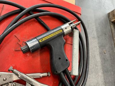 Overview picture of Heberle CD System 2010 stud welding machine