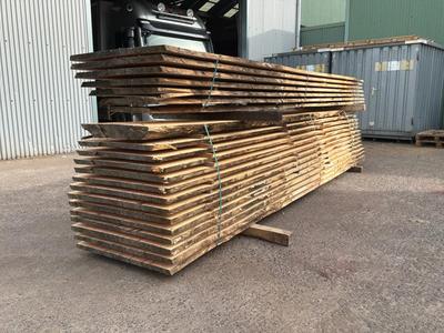 Overview picture of Sawn Tree Trunk Douglas