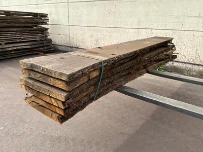 Overview picture of Sawn Tree Trunk Chestnut