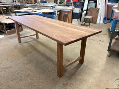 Overview picture of Garden Table