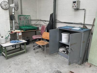Overview picture of Laboratory testing instrument