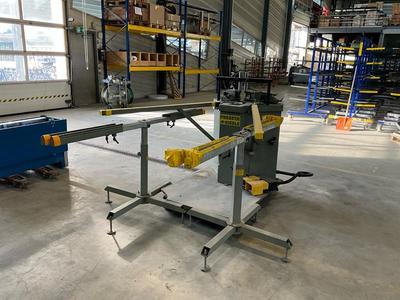 Overzichtsfoto van 2000 Pressta Eisele 1800 Hydraulic sheet notcher