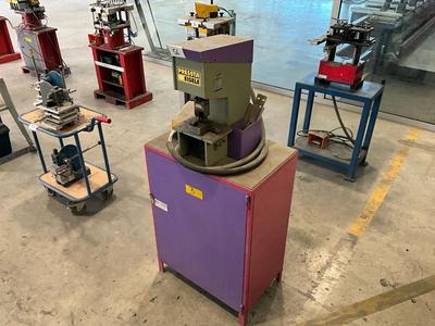 Overview picture of 1994 Pressta HPS 100 pneumatic press machine