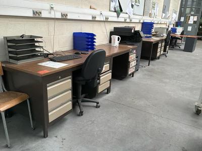Overview picture of Buraut table (4x)