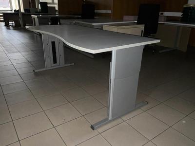 Overview picture of office table