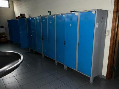 Overview picture of Locker cabinets (9x)