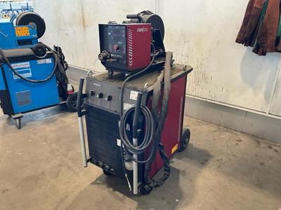 Overzichtsfoto van EWM WEGA 401 welding machine