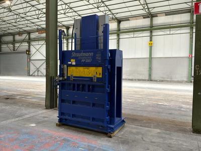 Overview picture of 2001 Strautmann PP 1207 Verticale portaalpers