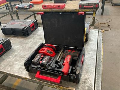 Overzichtsfoto van Milwaukee M18 FBJS saw