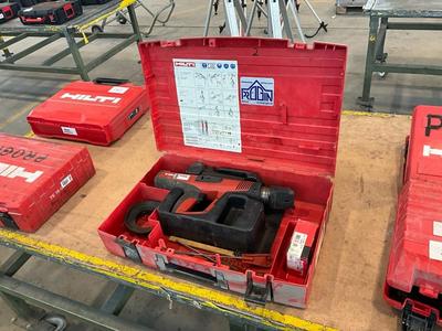 Overzichtsfoto van 2005 Hilto DX 76 Nail gun