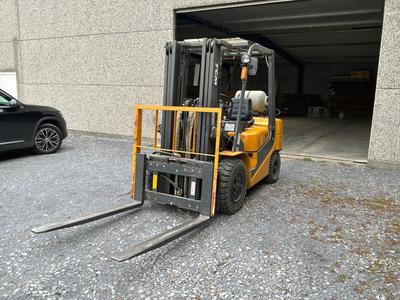 Overzichtsfoto van TCM 30 Vorkheftruck