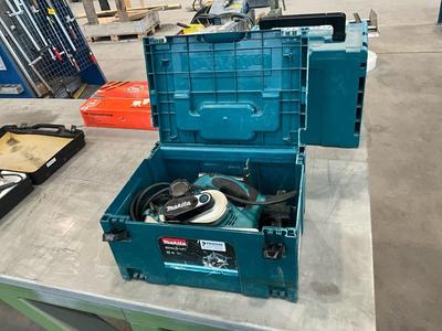 Overzichtsfoto van 2019 Makita KP0810CJ Electric planer