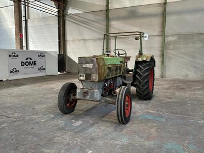 Overview picture of Fendt Favorit 4S Turbomatik 2 wheel drive tractor