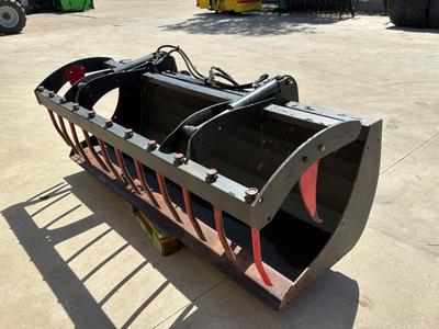 Overview picture of MX pelican box