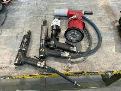 Overzichtsfoto van Various pneumatic machines (4x)