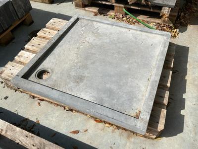 Overview picture of blue stone coping stone for pool (34x)
