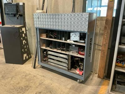 Overzichtsfoto van Press spare parts