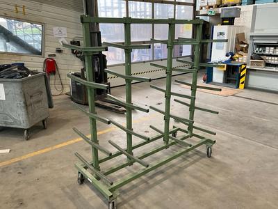 Photo d'aperçu de mobile cantilever rack (5x)