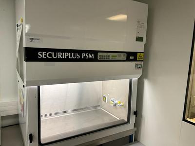 Overzichtsfoto van SECURIPLUS PSM Poste de sécurité micro-biologique