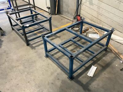 Immagine panoramica di pallet stand (3x)