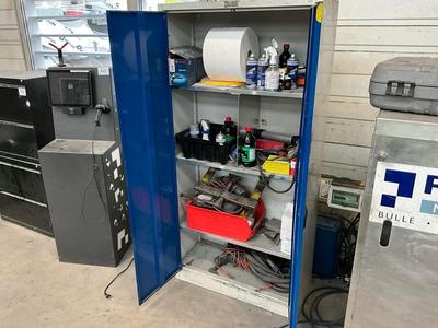 Immagine panoramica di welding and drilling equipment