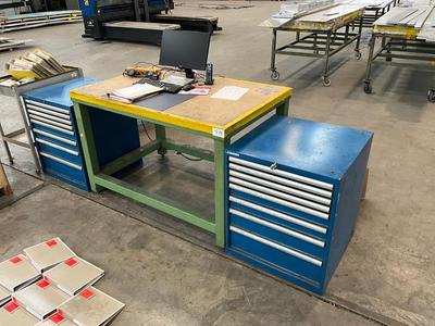 Immagine panoramica di spare parts and tooling of Lot 1 (Bystronic laser cutting machine)