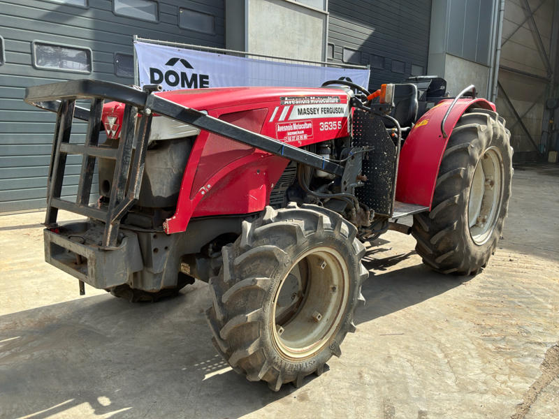 Massey-Ferguson 3635S Landbouwtractor