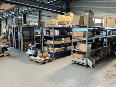 Immagine panoramica di storage rack (12x)