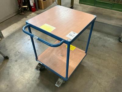 Immagine panoramica di workshop trolley