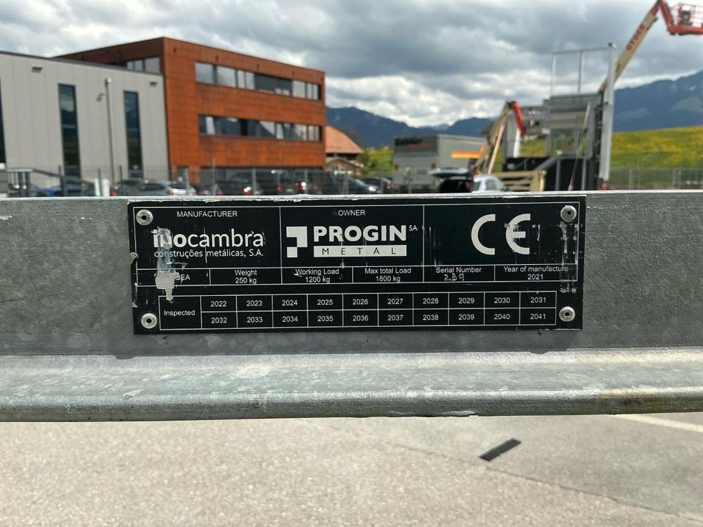 Schiebe-Pan 8