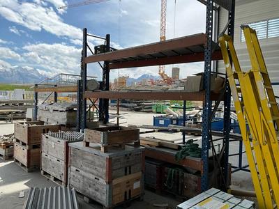 Overview picture of pallet rack