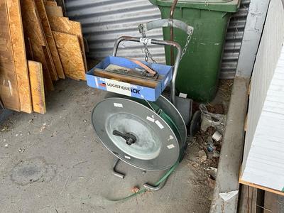 Overview picture of strapping reel