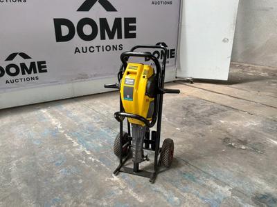 Overview picture of Atlas Copco Cobra Proi Gas-Powered Breaker Hammer