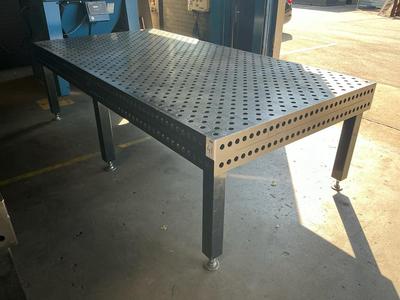 Overview picture of Siegmund Welding table