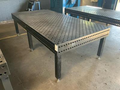 Overview picture of Siegmund Welding table