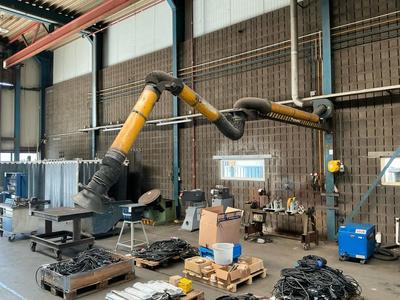 Immagine panoramica di Plymoth Welding extractor