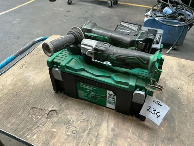 Immagine panoramica di Hikoki Cordless grinder