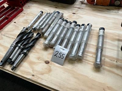 Übersichtsbild von various drills