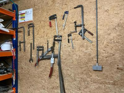 Overview picture of Clamps