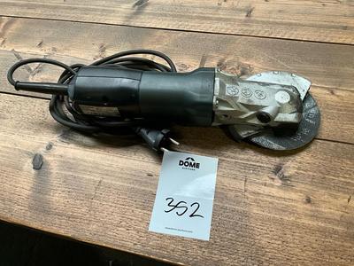 Overview picture of 2023 Metabo WEF 9-125 Quick angle grinder