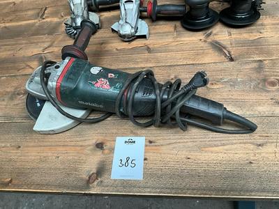 Overview picture of Metabo WE 26-230 MVT Quick angle grinder