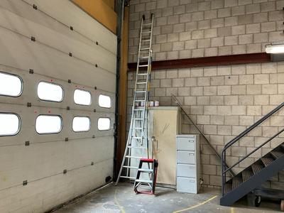 Übersichtsbild von ladder (2x)